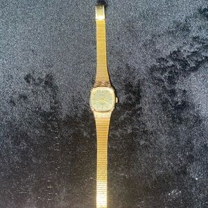 Vintage Benrus Ladies Watch